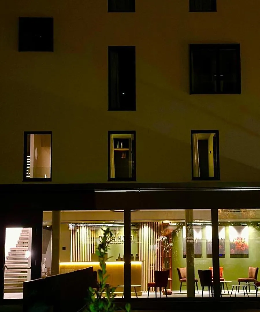 Terra Hotel Boutique Tirano